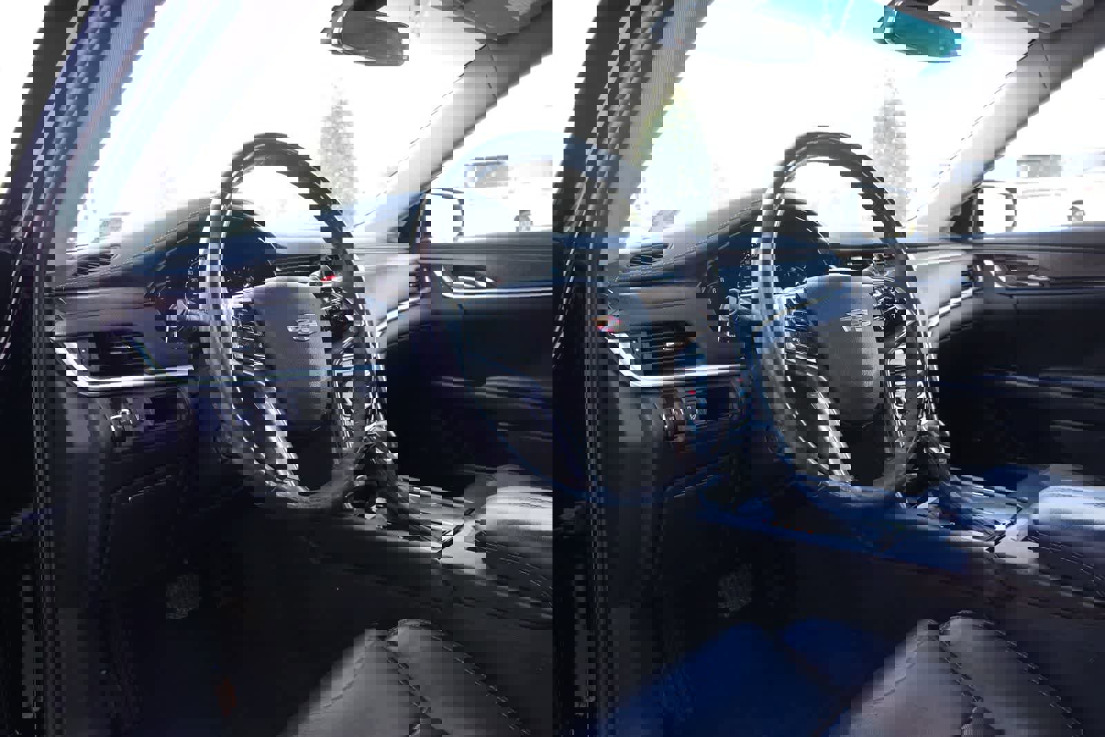 Used 2019 Cadillac XTS Luxury image 16