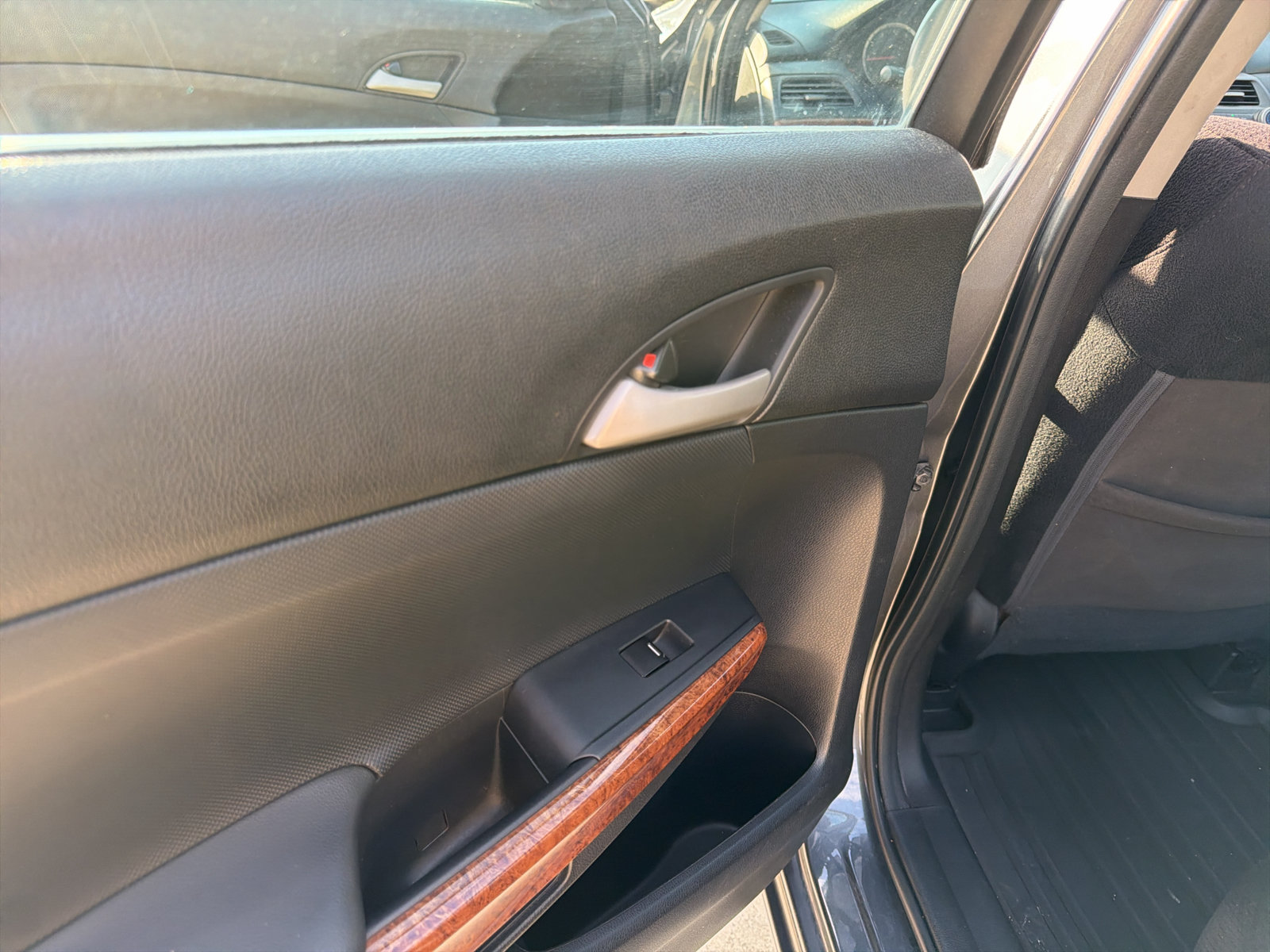 Used 2012 Honda Accord EX image 13