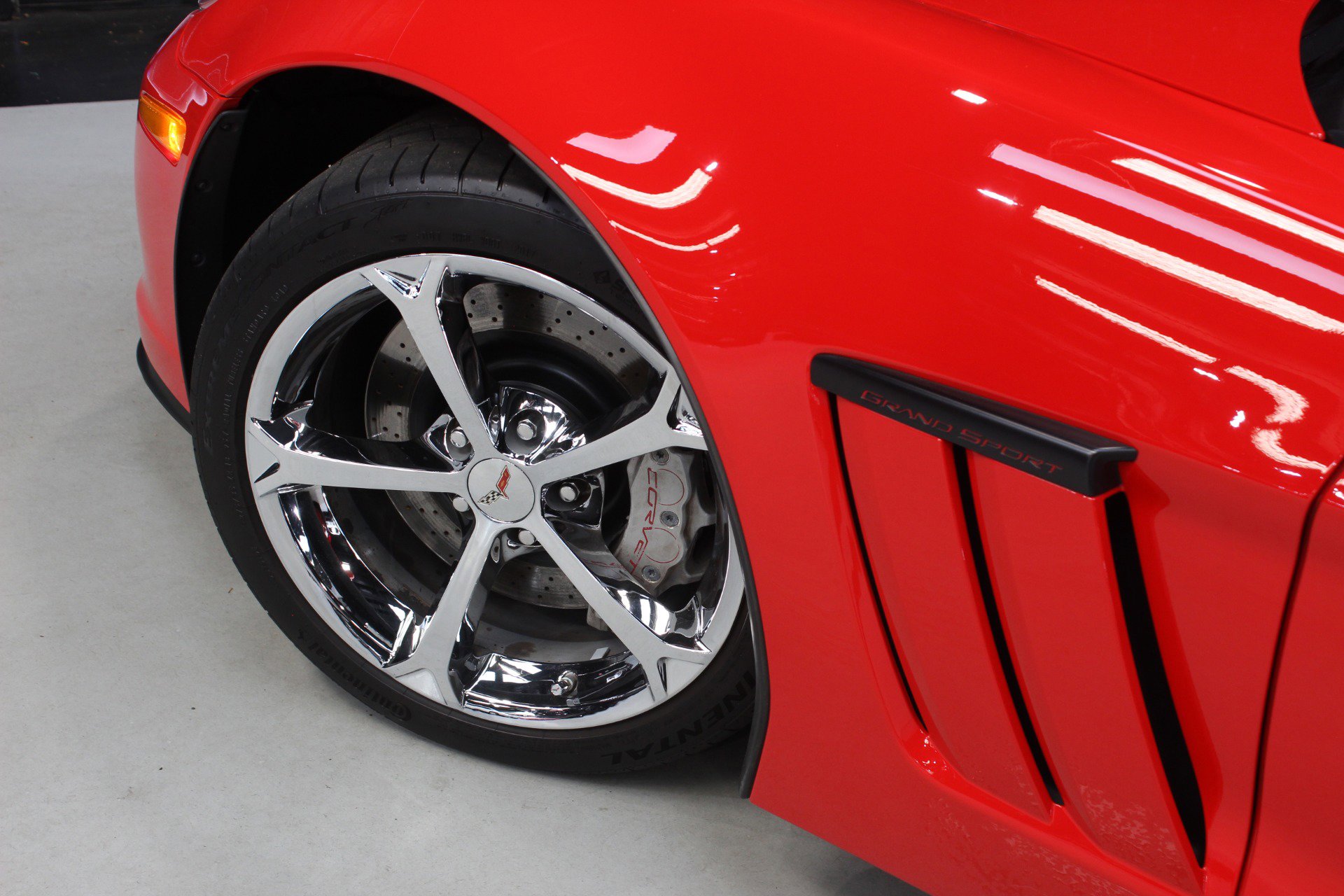 Used 2013 Chevrolet Corvette Grand Sport w/ 2LT Preferred Equipment Group image 28