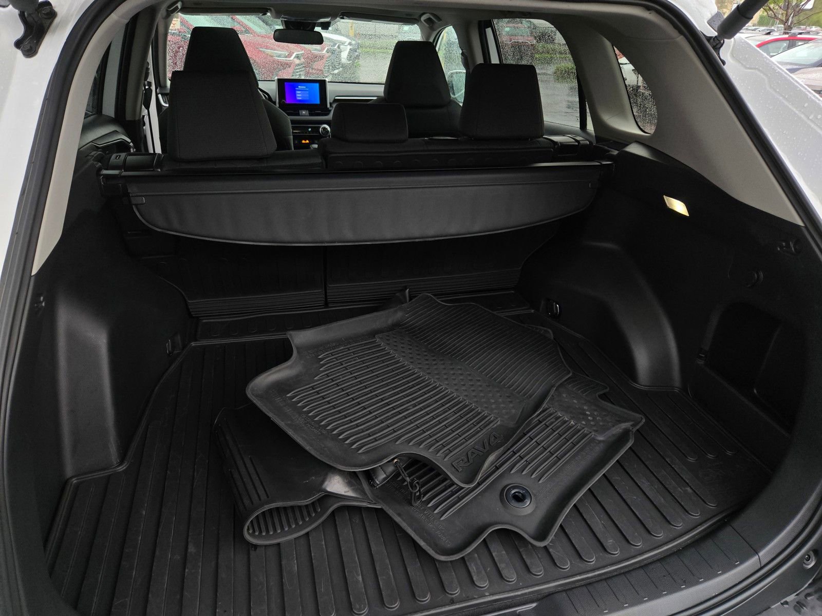 Certified 2025 Toyota RAV4 XLE w/ Convenience Package image 24