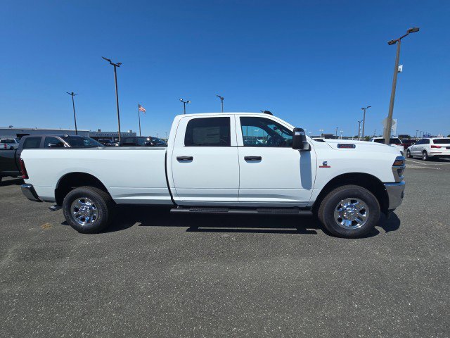 New 2025 RAM 3500 Tradesman image 3