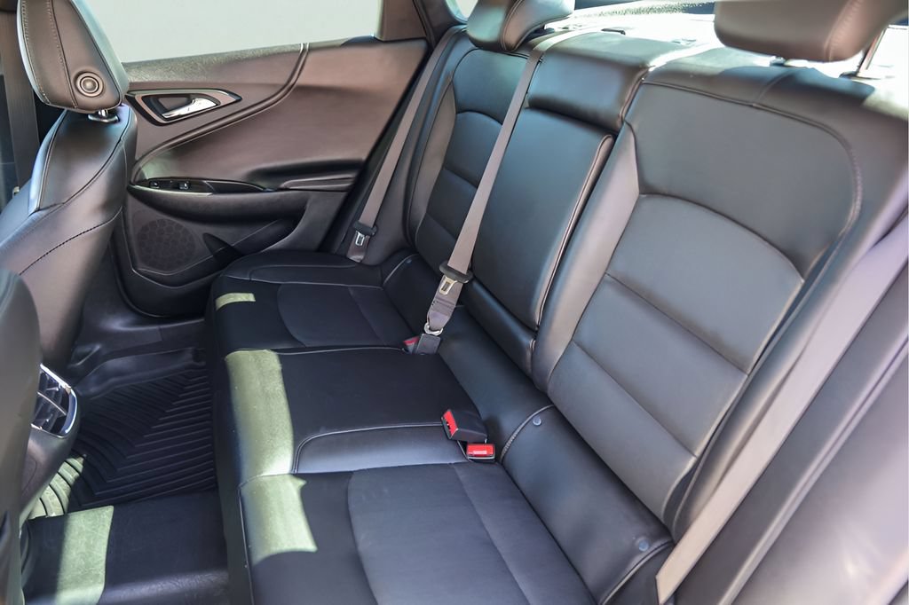 Used 2020 Chevrolet Malibu Premier FWD image 27