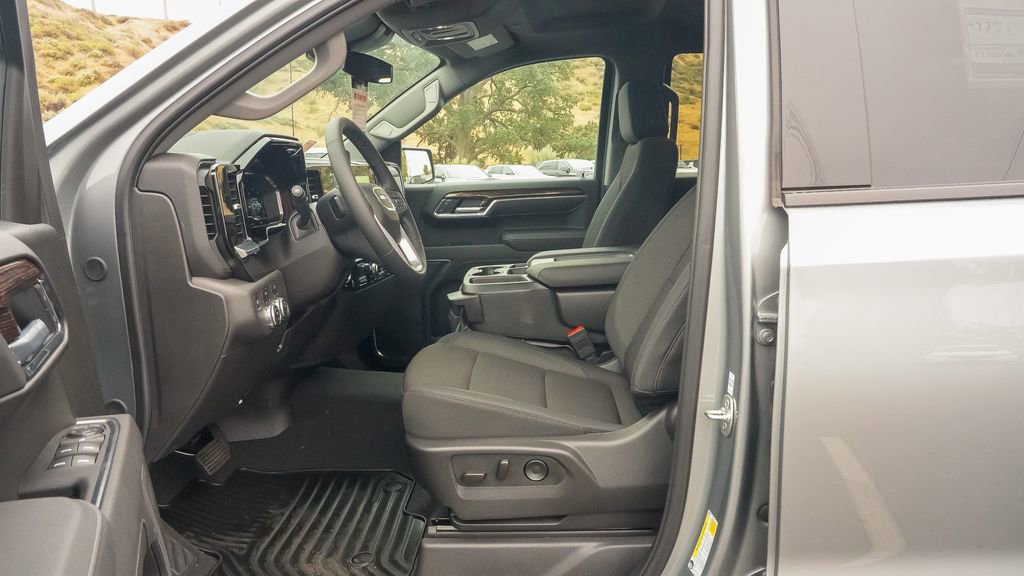 New 2026 GMC Sierra 1500 Elevation image 19