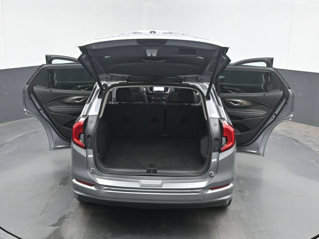 Used 2023 GMC Terrain Denali w/ Denali Premium Package AWD/4WD image 53