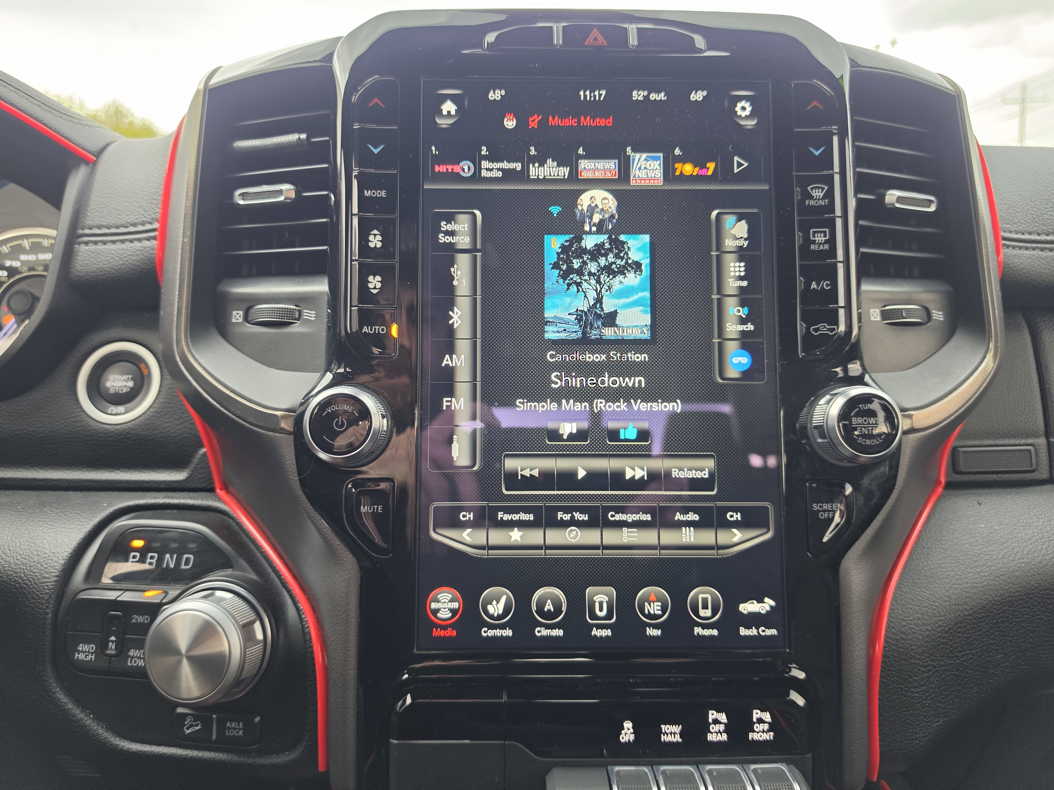 Used 2020 RAM 1500 Rebel w/ Rebel Level 2 Equipment Group AWD/4WD image 31