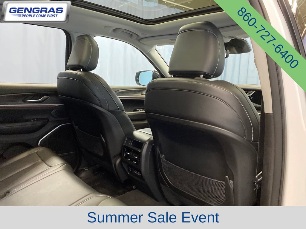 Used 2023 Jeep Grand Cherokee 4WD 4xe image 38