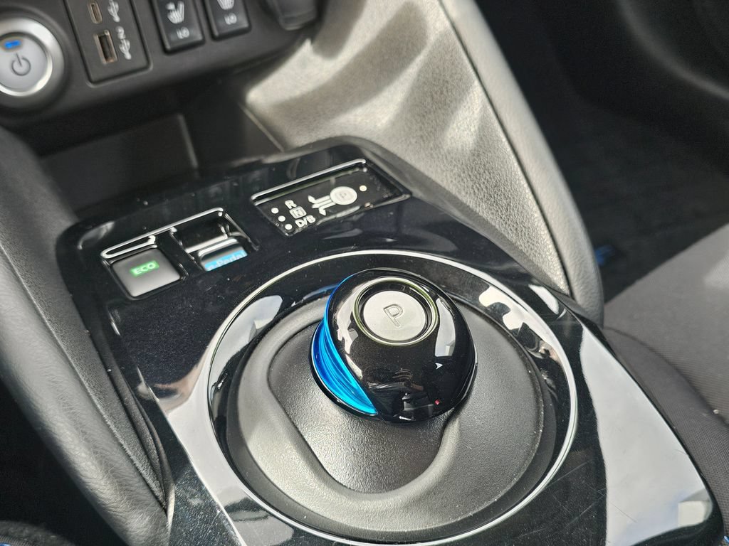 Used 2023 Nissan Leaf SV Plus FWD image 27