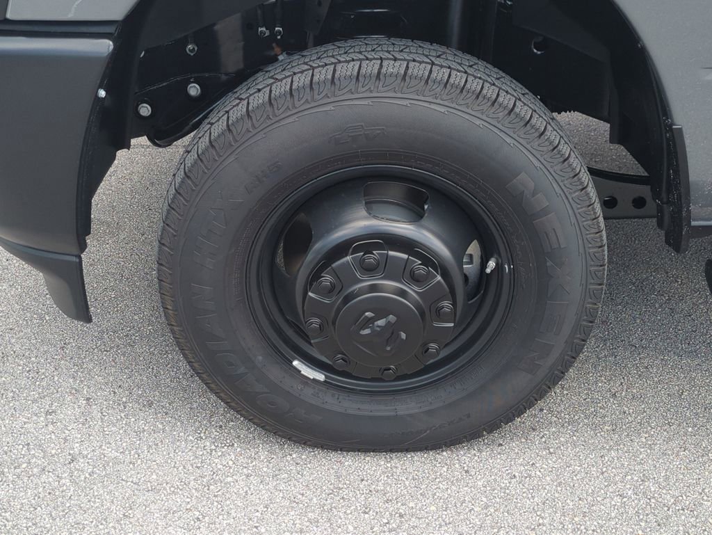 New 2026 RAM 3500 Tradesman AWD/4WD image 11