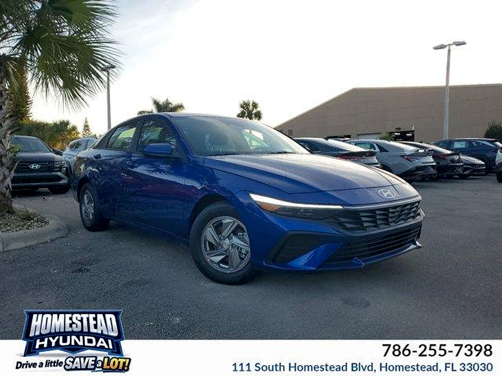 New 2025 Hyundai Elantra SE