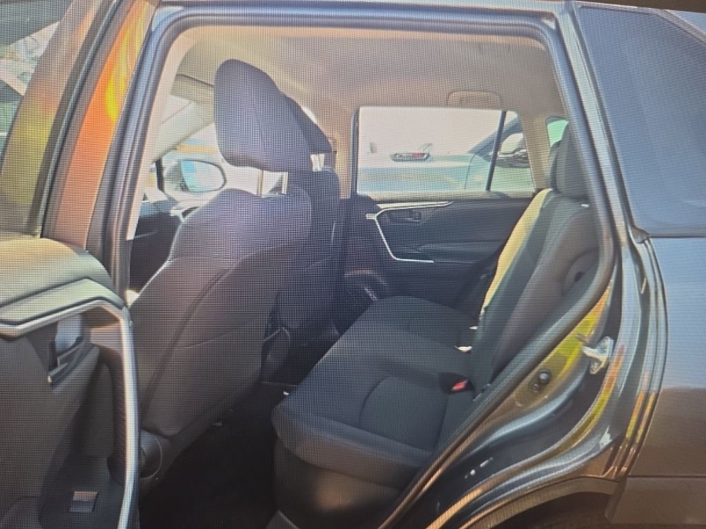 Used 2024 Toyota RAV4 LE AWD/4WD image 12