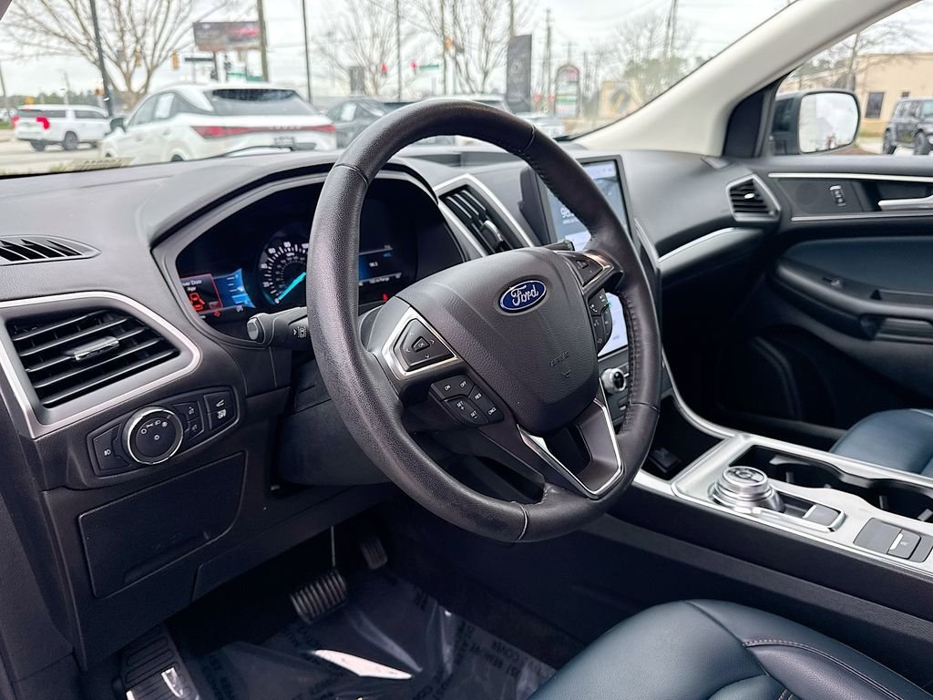 Used 2022 Ford Edge SEL w/ Sport Appearance Package image 20