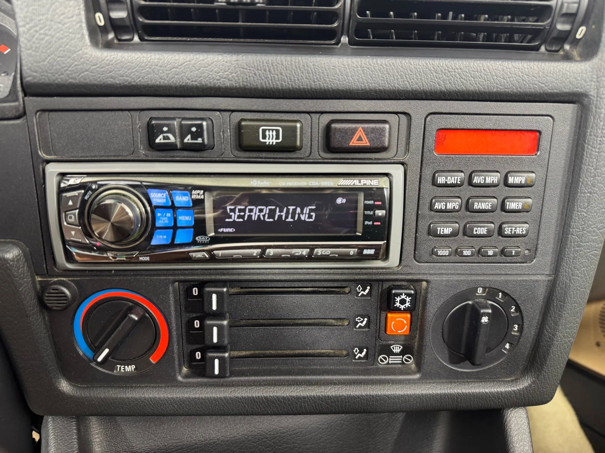 Used 1991 BMW 325i Convertible image 33