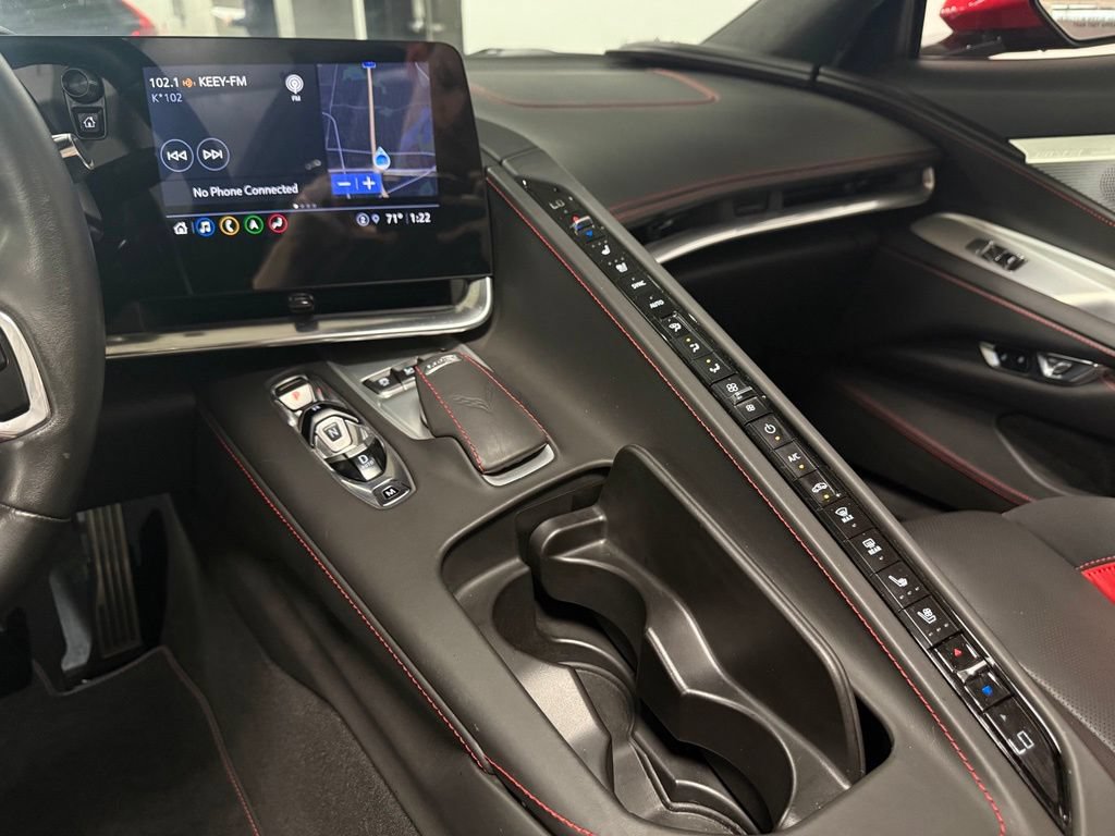 Used 2021 Chevrolet Corvette Stingray Premium Conv w/ Z51 Performance Package RWD image 11