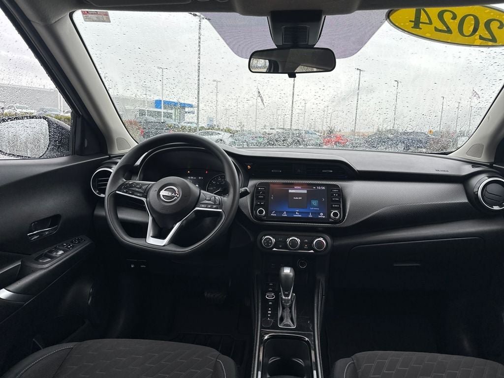 Used 2024 Nissan Kicks SV FWD image 14