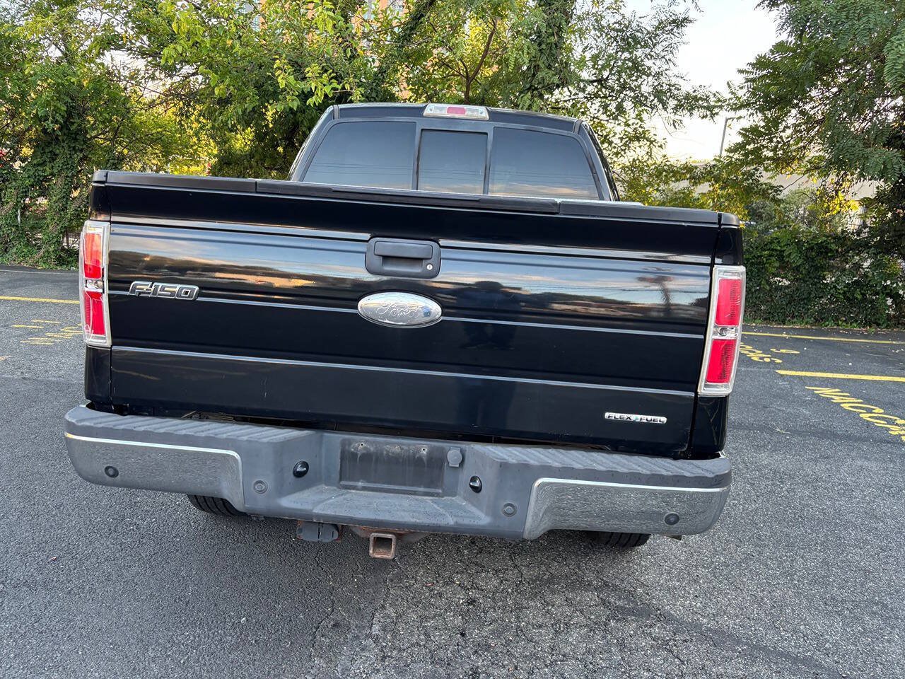 Used 2011 Ford F150 XLT w/ XLT Convenience Pkg AWD/4WD image 6