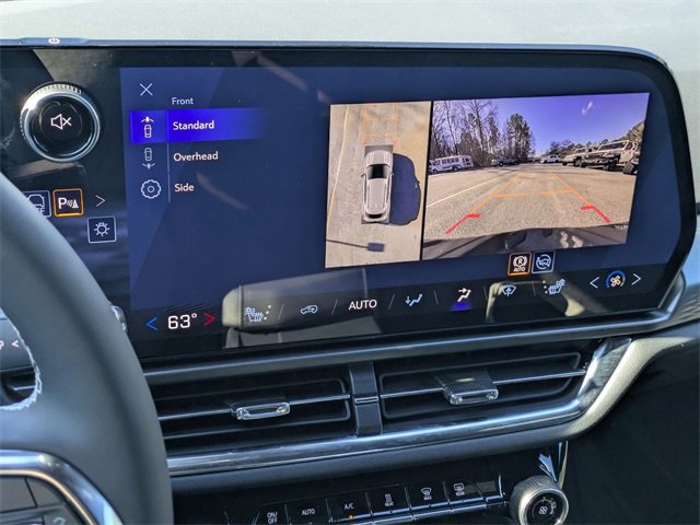 New 2026 Chevrolet Equinox EV LT image 19