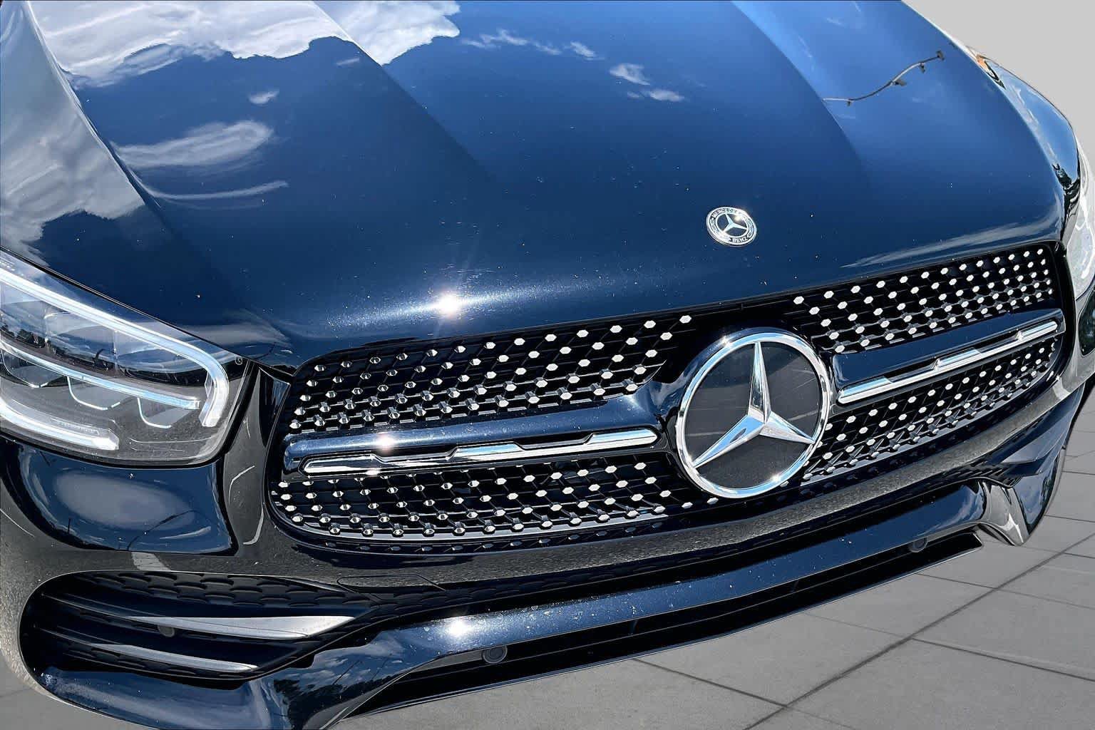 Used 2021 Mercedes-Benz GLC 300 image 30