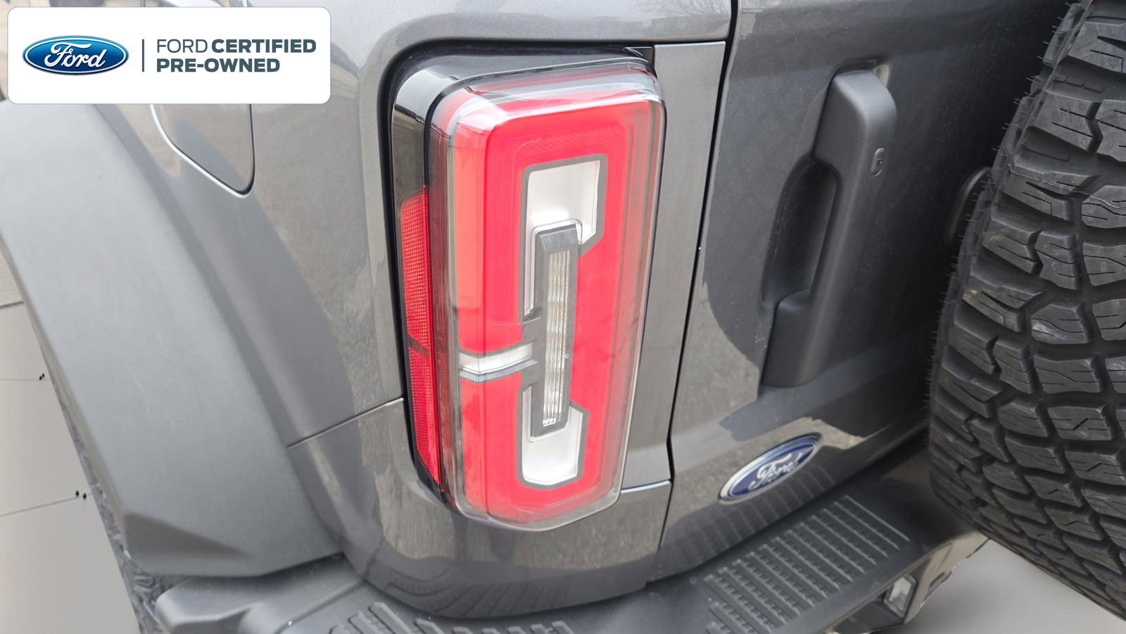 Certified 2022 Ford Bronco Badlands AWD/4WD image 9