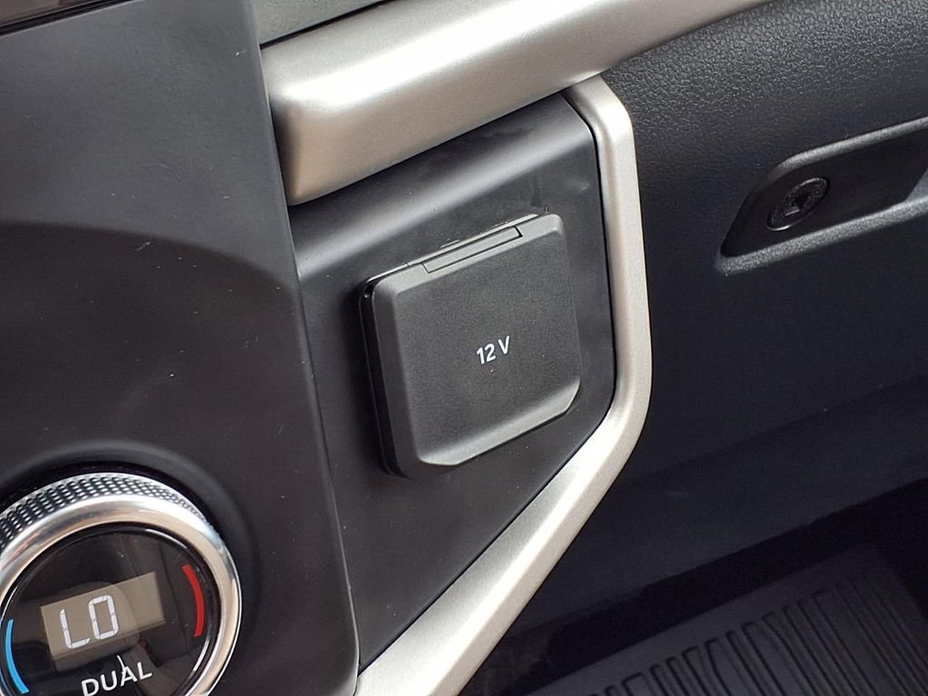 Used 2022 Ford Expedition XLT AWD/4WD image 28