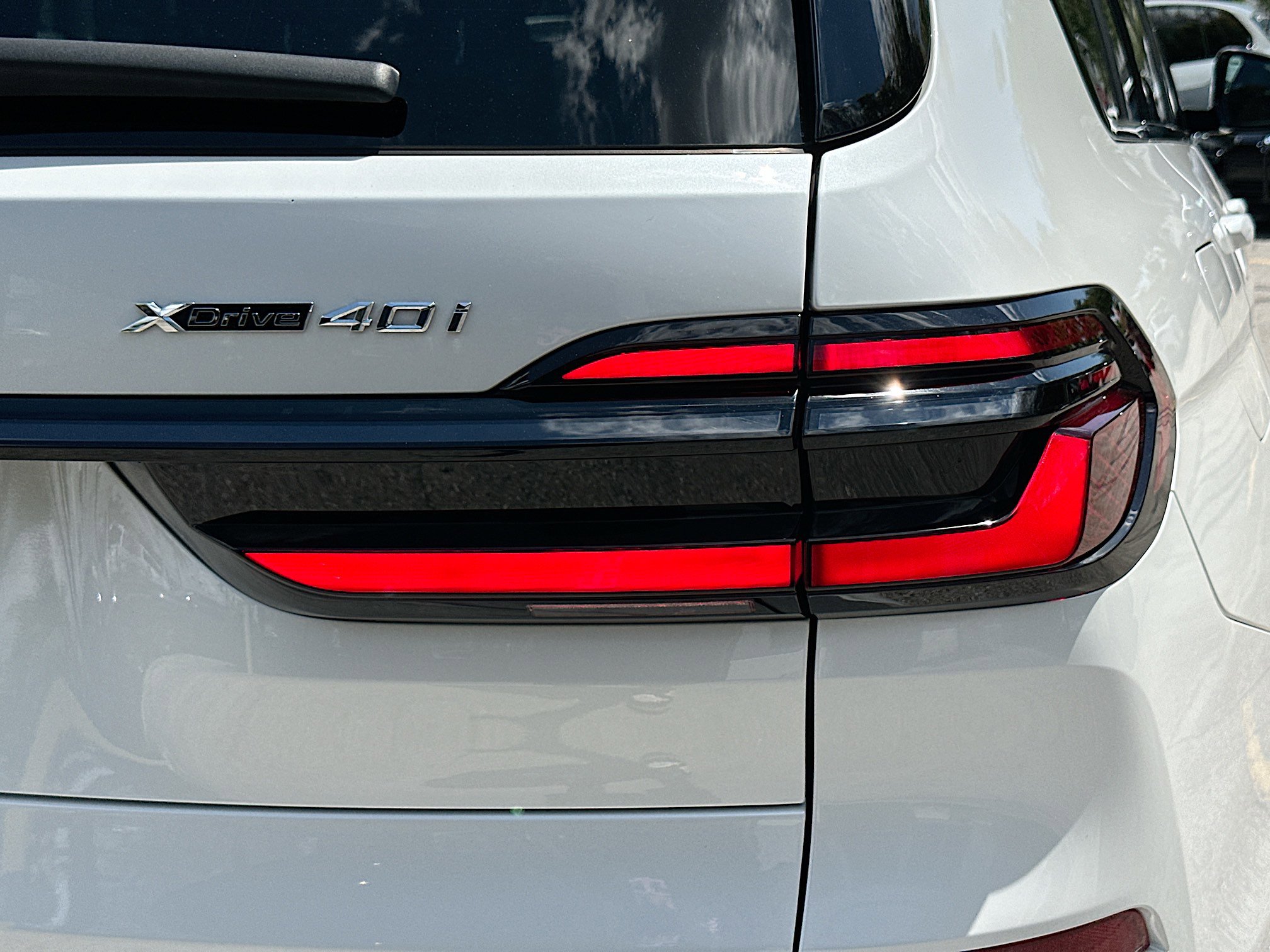 Certified 2024 BMW X7 xDrive40i w/ Executive Package image 34