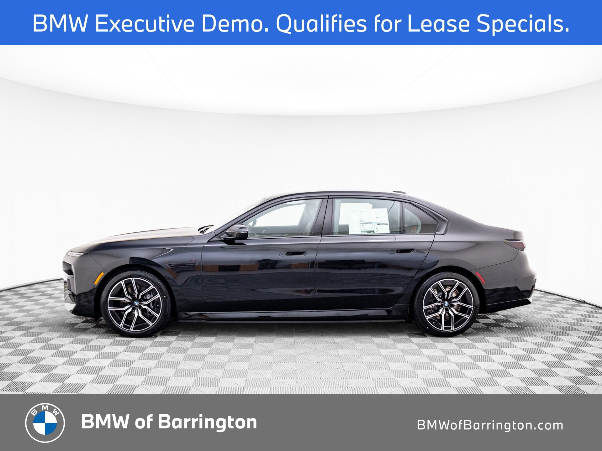 New 2025 BMW i7 xDrive60 image 2