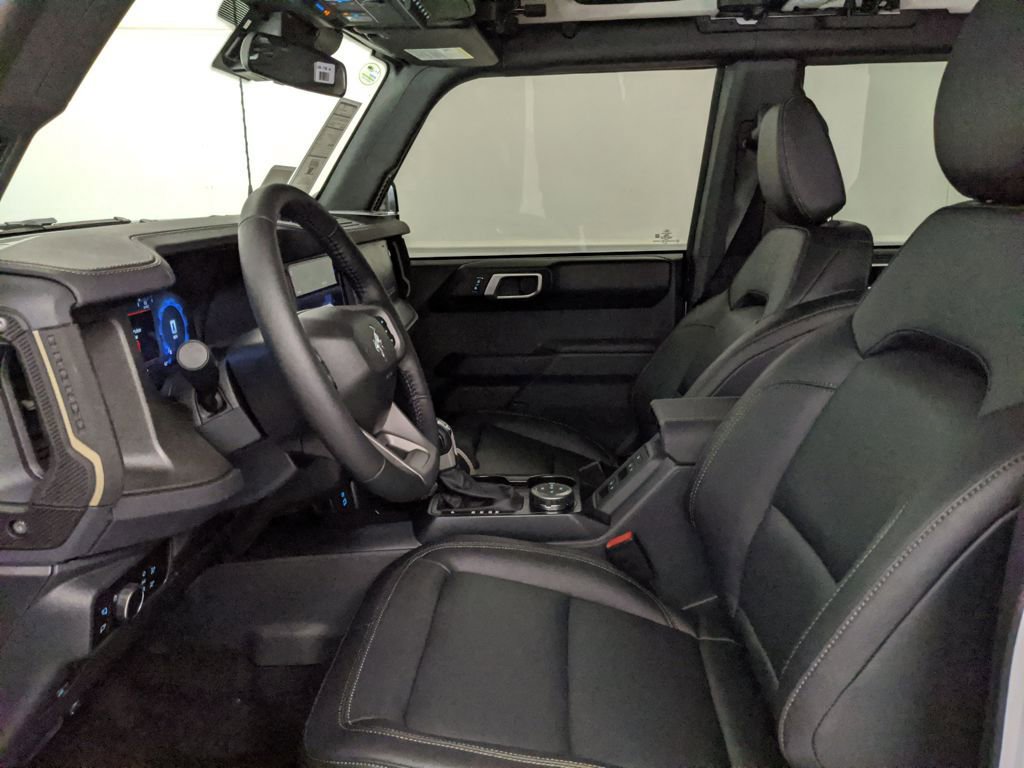 New 2025 Ford Bronco Badlands image 23