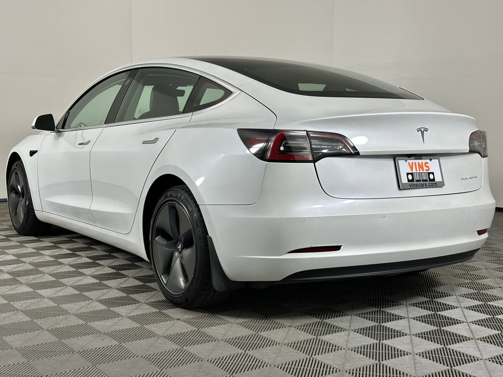 Used 2020 Tesla Model 3 Long Range AWD/4WD image 37