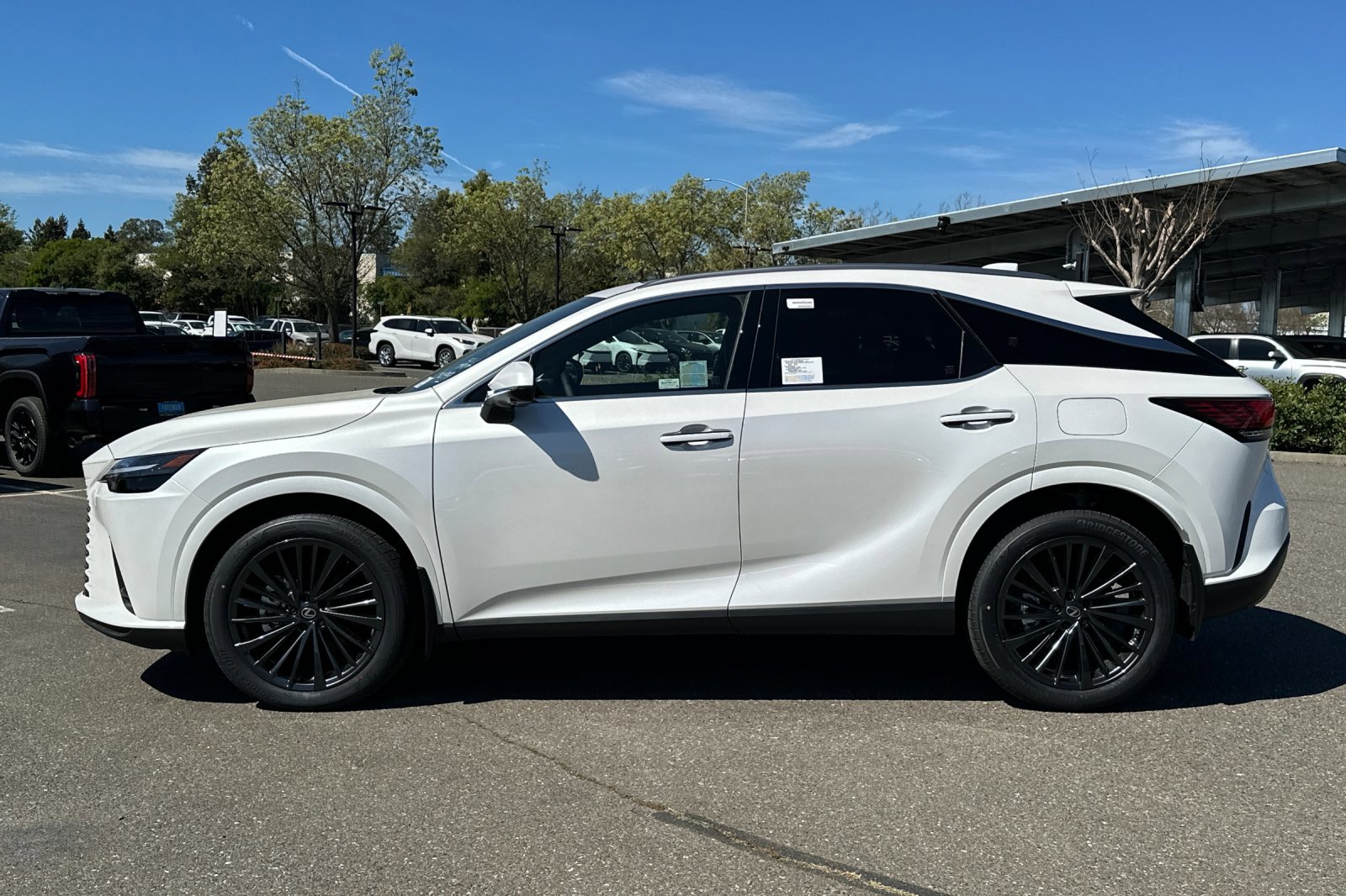 New 2026 Lexus RX 450h AWD image 7