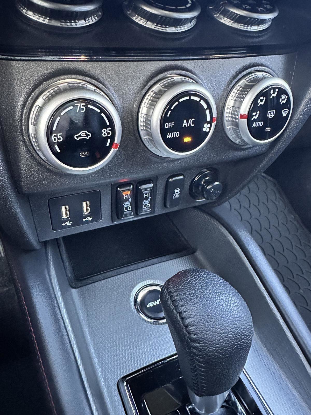 Used 2024 Mitsubishi Outlander Sport AWD image 20