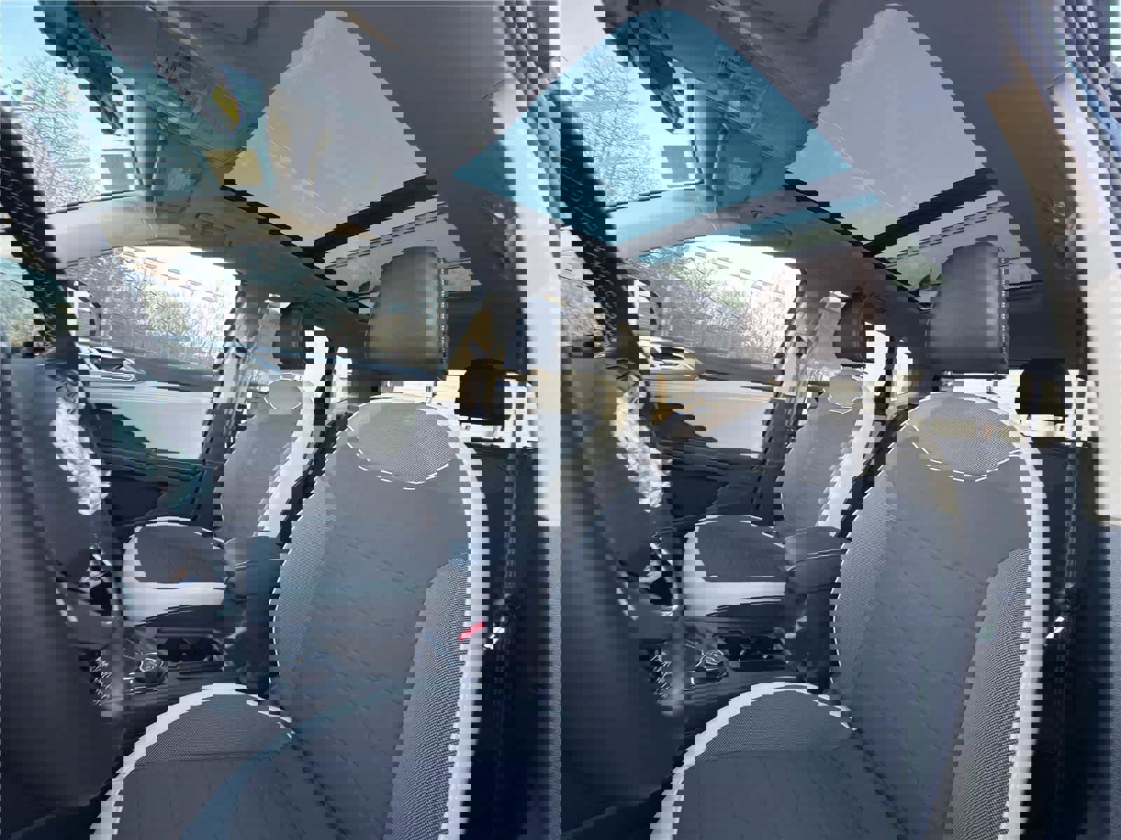 New 2026 Volkswagen Taos SE image 16