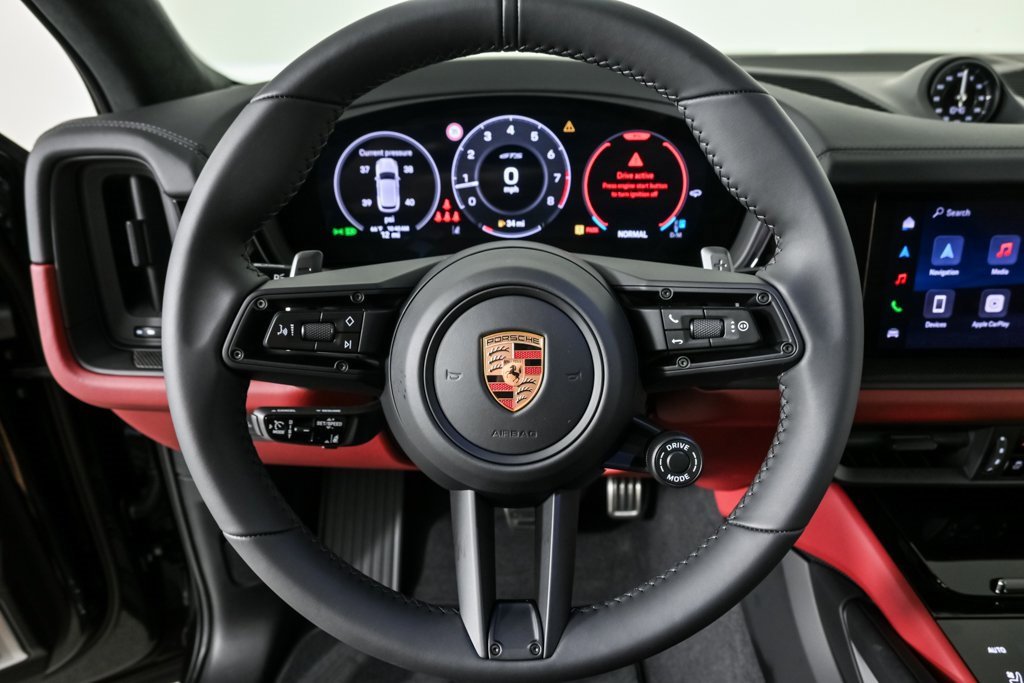 New 2026 Porsche Cayenne S image 9