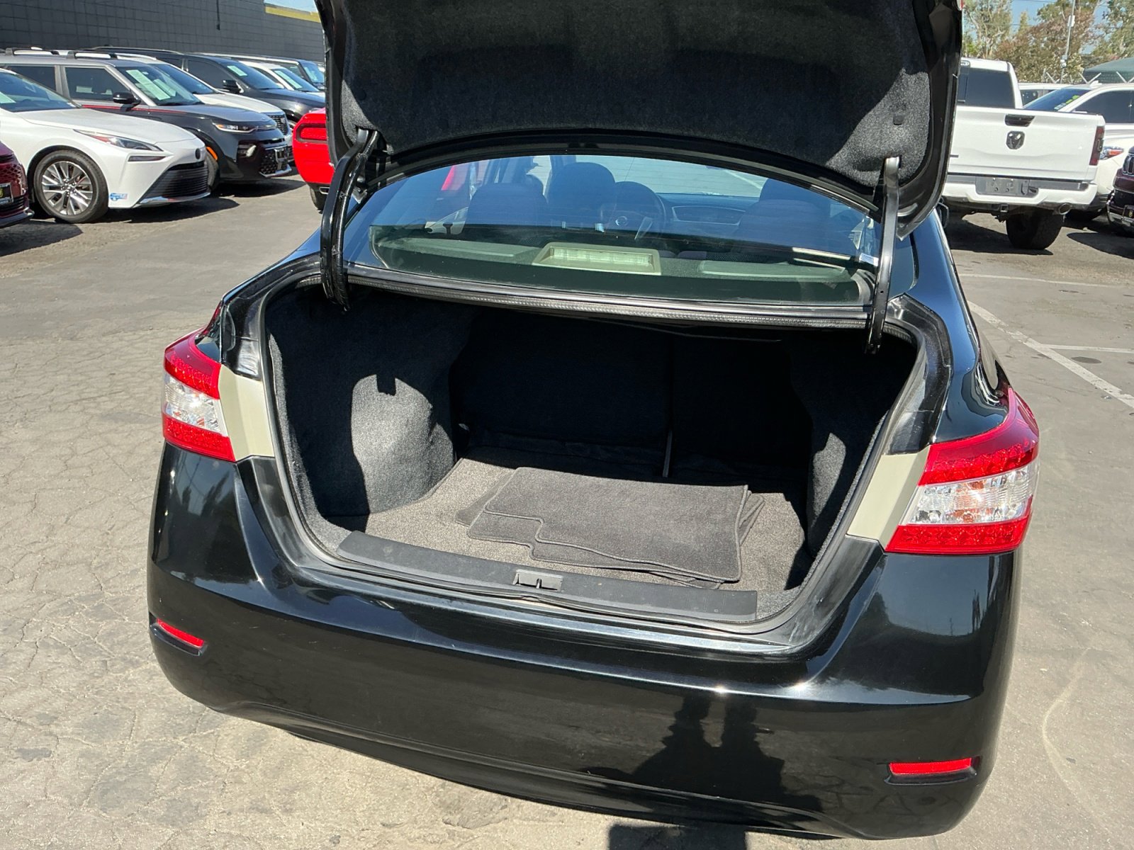 Used 2014 Nissan Sentra S FWD image 26