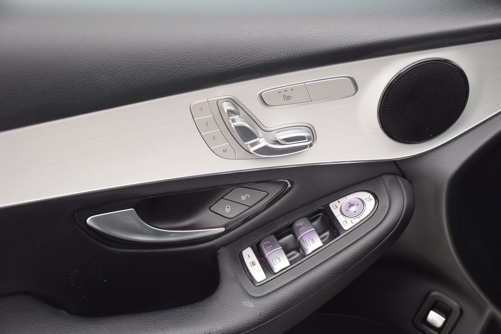 Certified 2022 Mercedes-Benz GLC 300 image 20