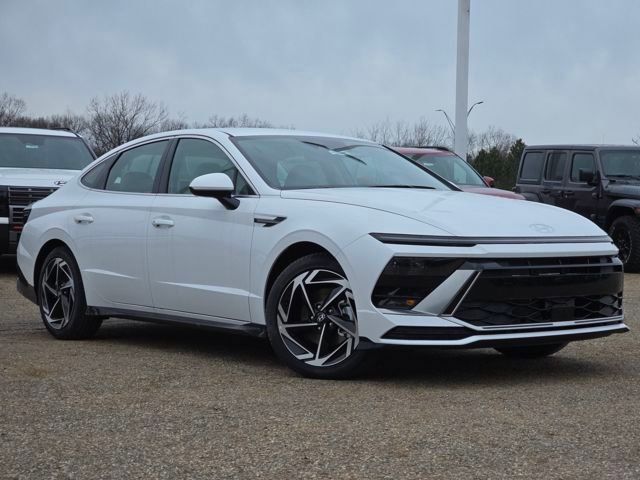 New 2026 Hyundai Sonata SEL image 2