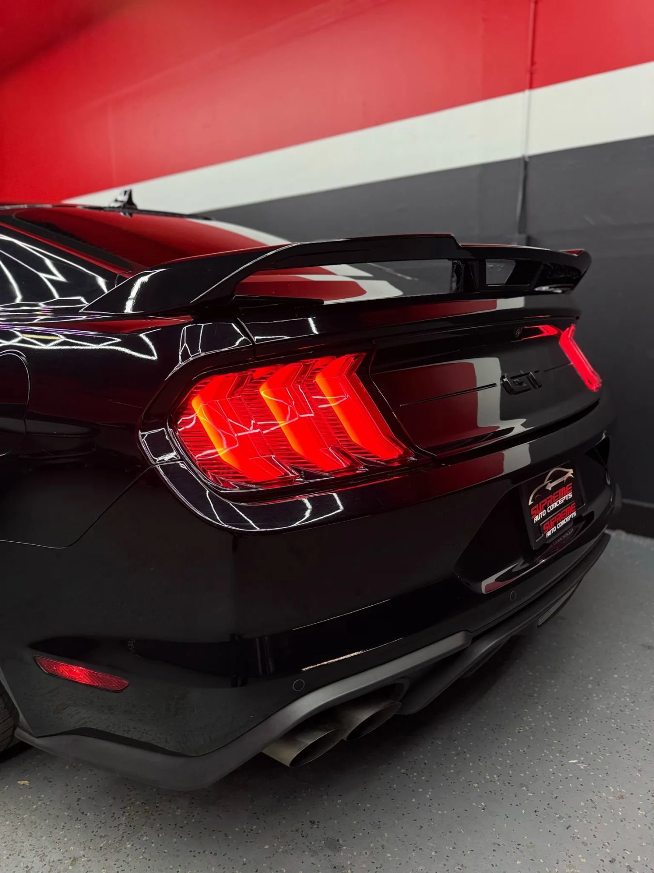 Used 2021 Ford Mustang GT w/ Equipment Group 301A image 7