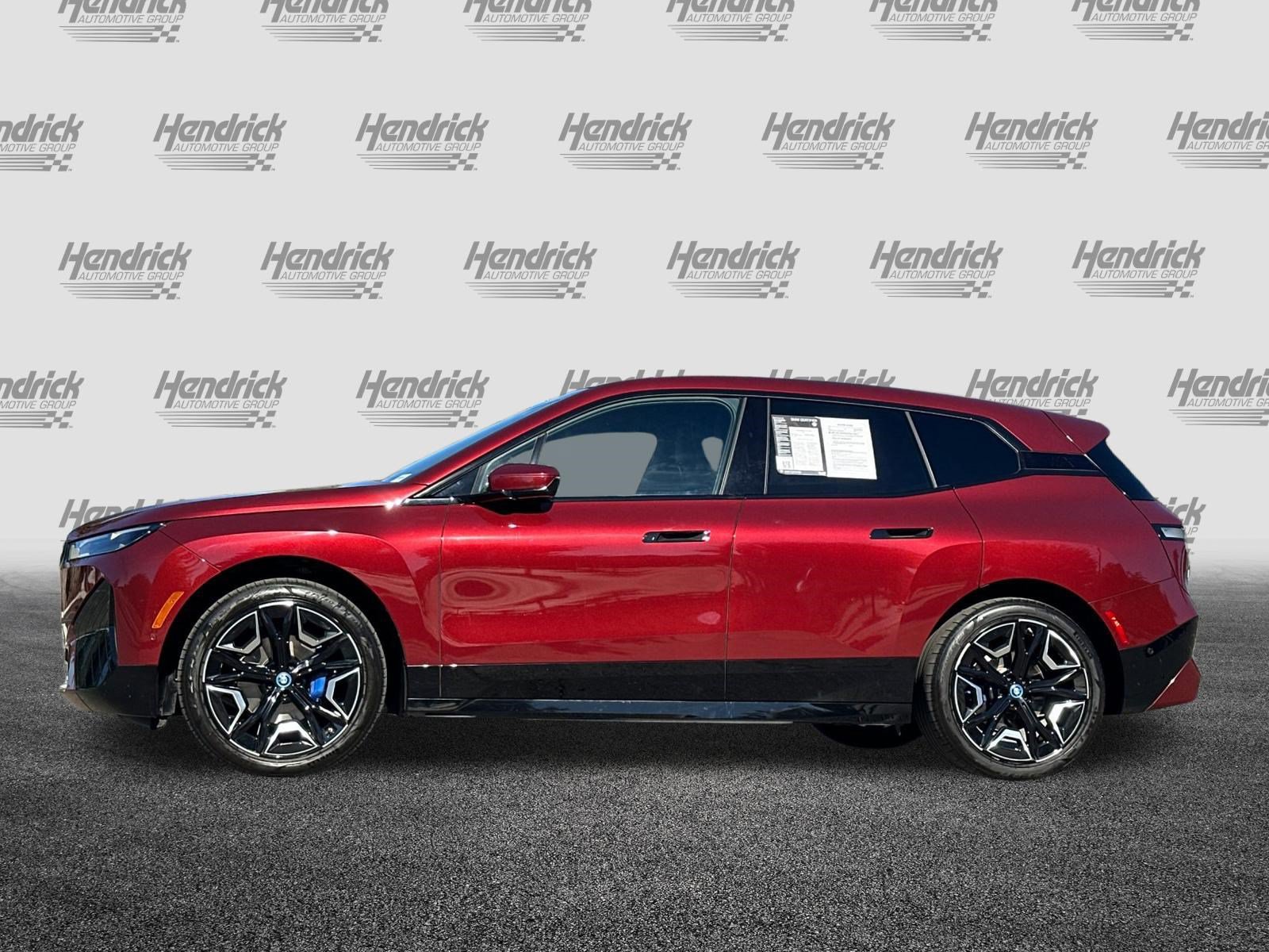 Certified 2024 BMW iX xDrive50 w/ Premium Package AWD/4WD image 8