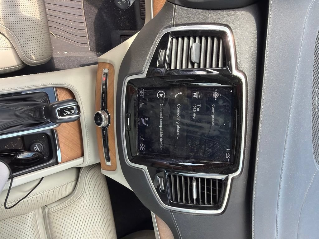 Used 2019 Volvo XC90 T6 Inscription w/ Advanced Package AWD/4WD image 16