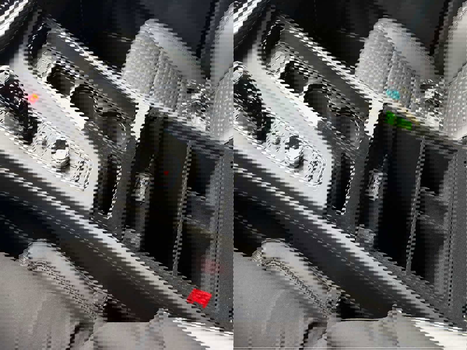 Certified 2024 Cadillac Escalade V w/ LPO, ONYX Package image 19