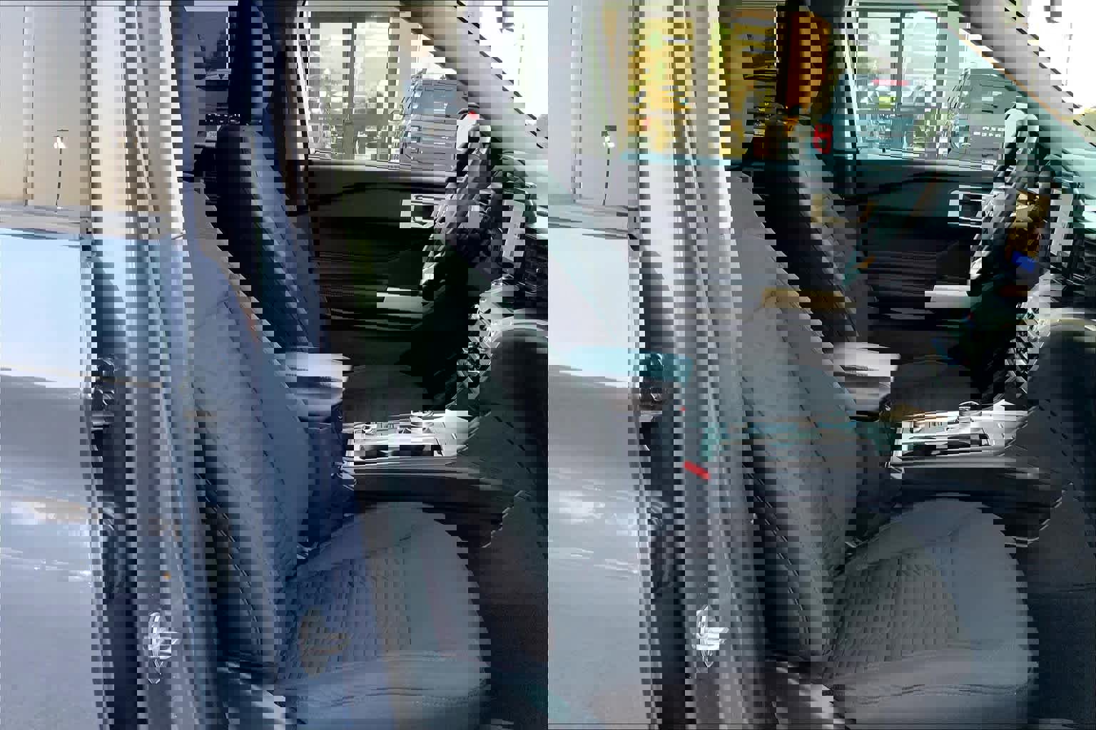 Used 2021 Ford Explorer XLT w/ Class III Trailer Tow Package image 8