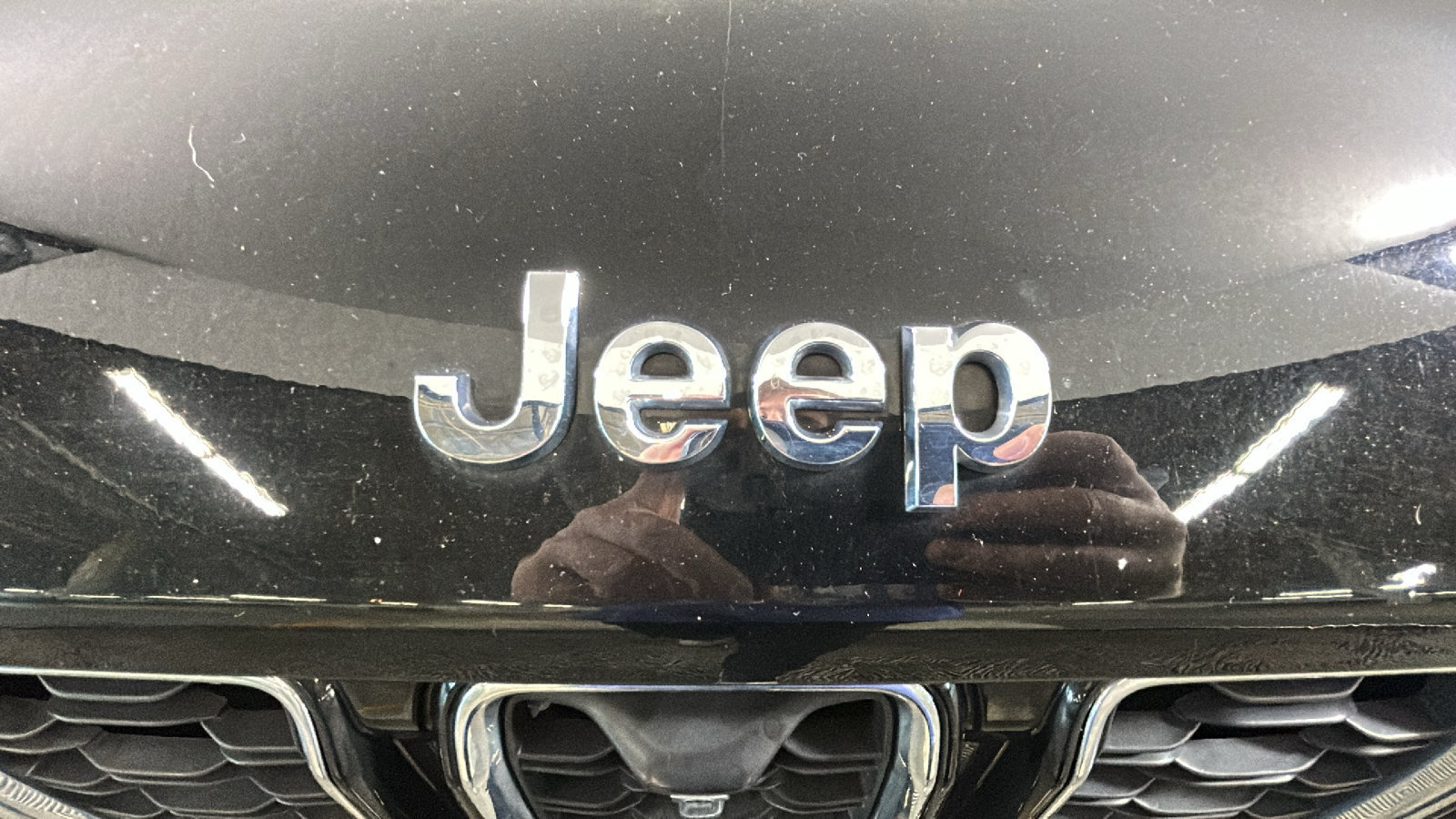 Used 2023 Jeep Grand Cherokee L Limited w/ Luxury Tech Group II AWD/4WD image 10