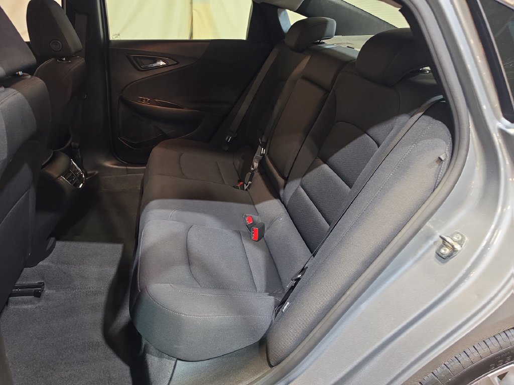 Used 2023 Chevrolet Malibu LT FWD image 23