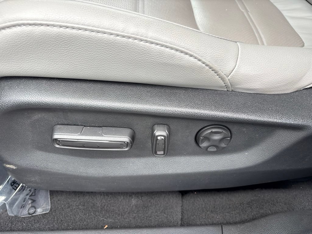 Used 2019 Honda CR-V EX-L image 18