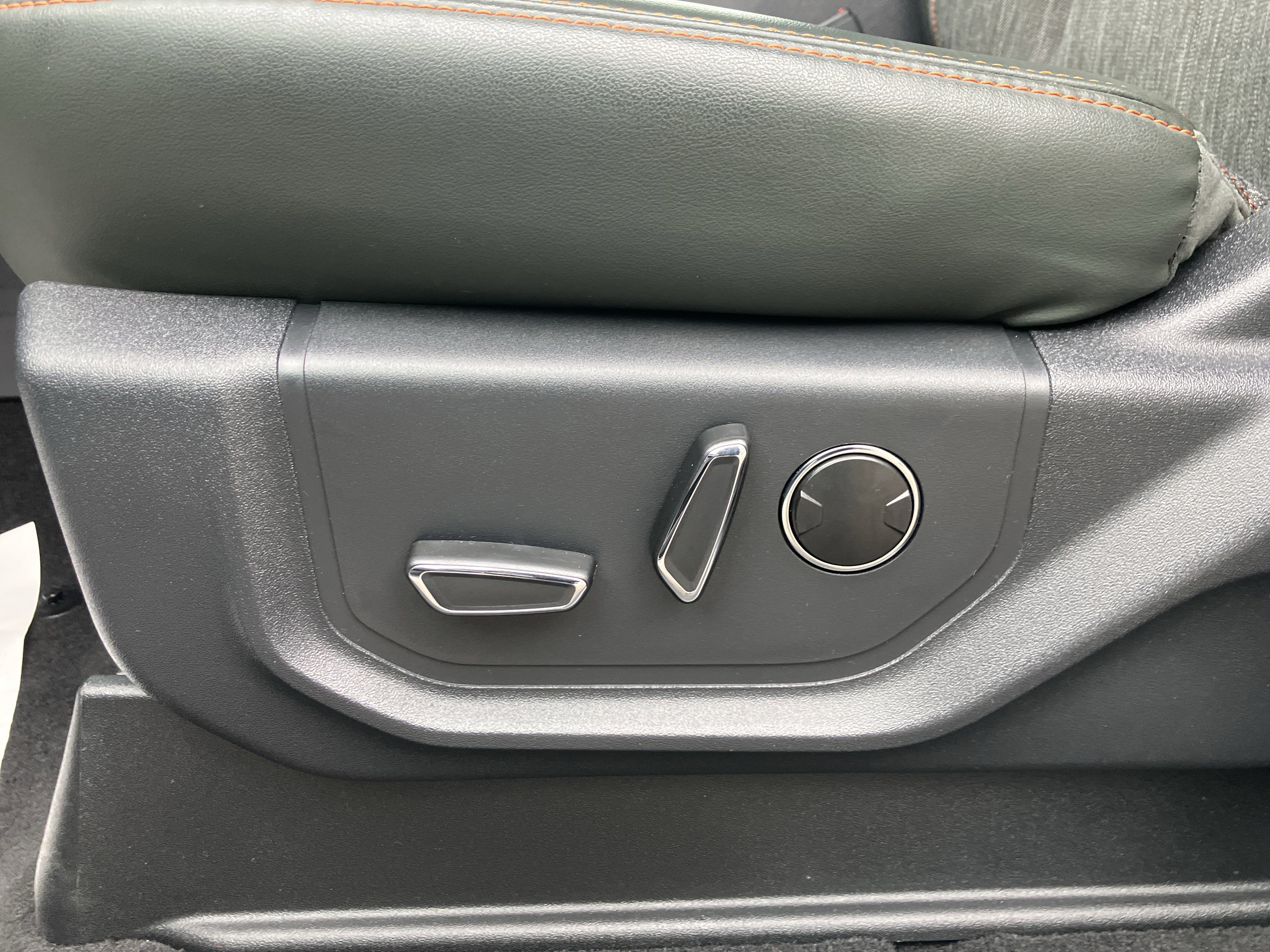 Used 2024 Ford Expedition Timberline image 26