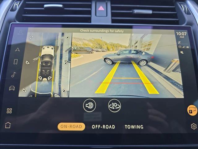 Certified 2024 Land Rover Discovery Dynamic SE image 23