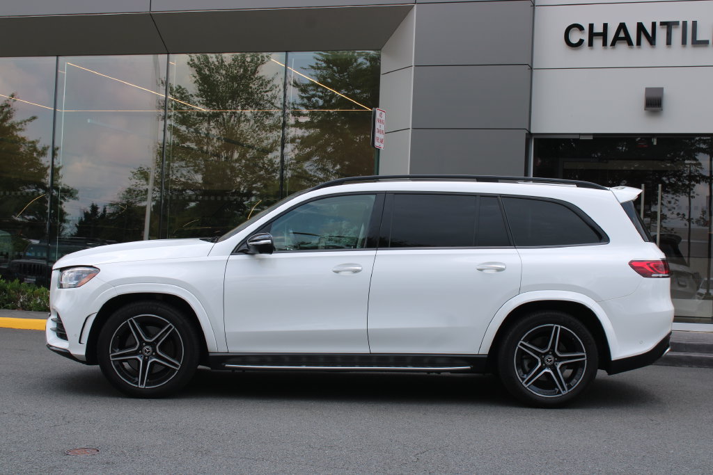 Used 2023 Mercedes-Benz GLS 580 4MATIC image 7