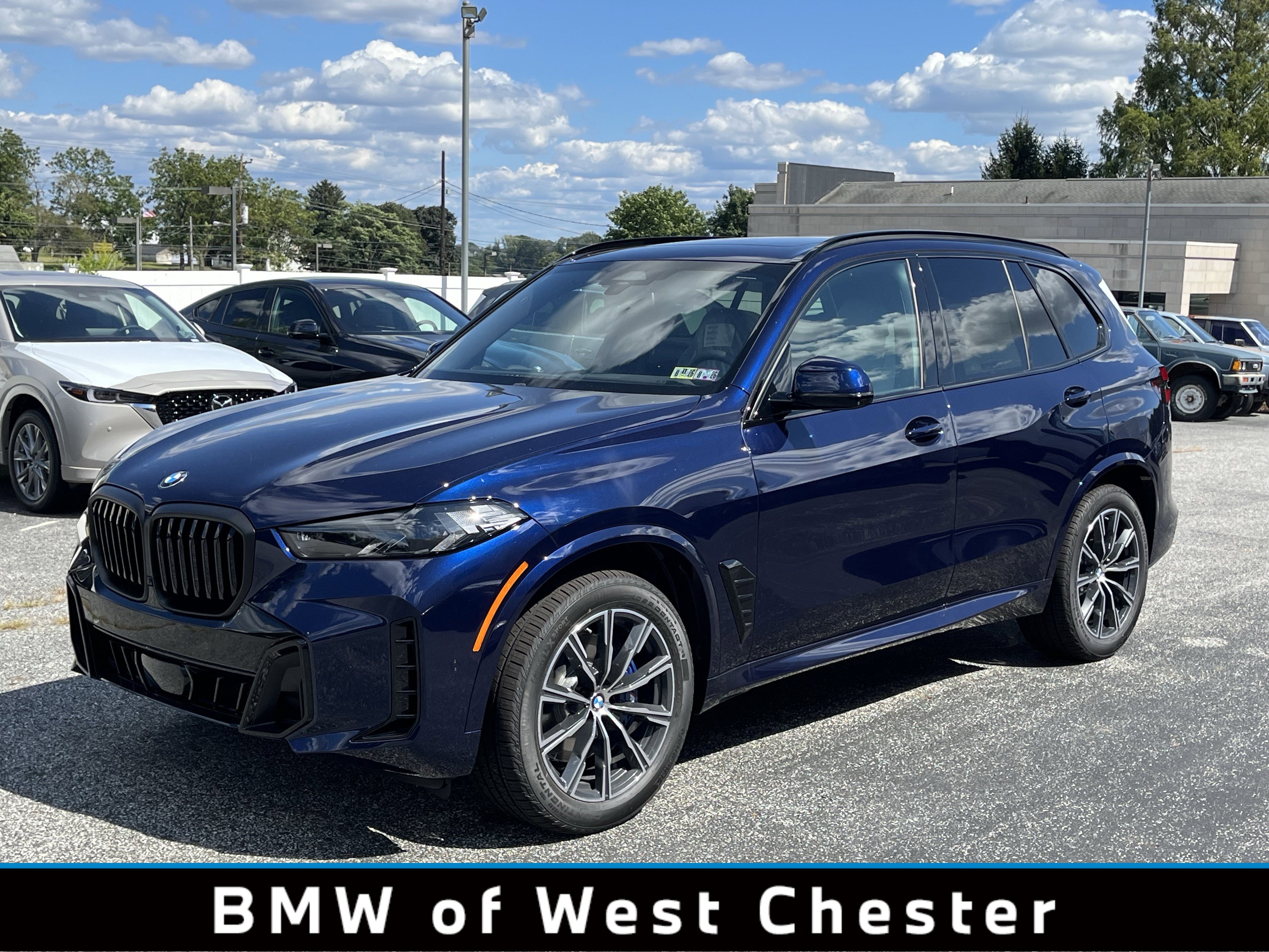 New 2026 BMW X5 xDrive40i w/ M Sport Package image 1