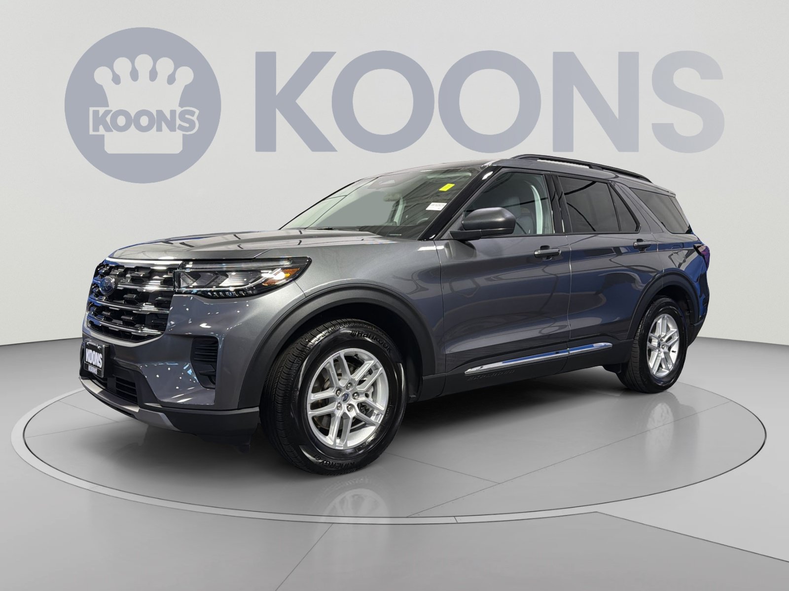 Used 2025 Ford Explorer Active