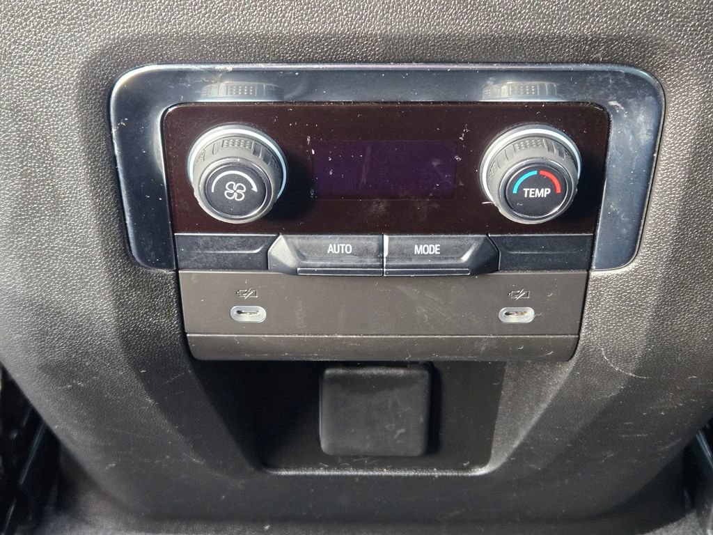 Used 2024 Chevrolet Tahoe LT image 30