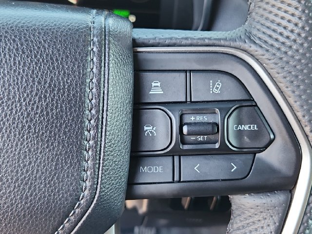 Used 2025 Toyota Sequoia Limited w/ Tow Technology Package AWD/4WD image 17