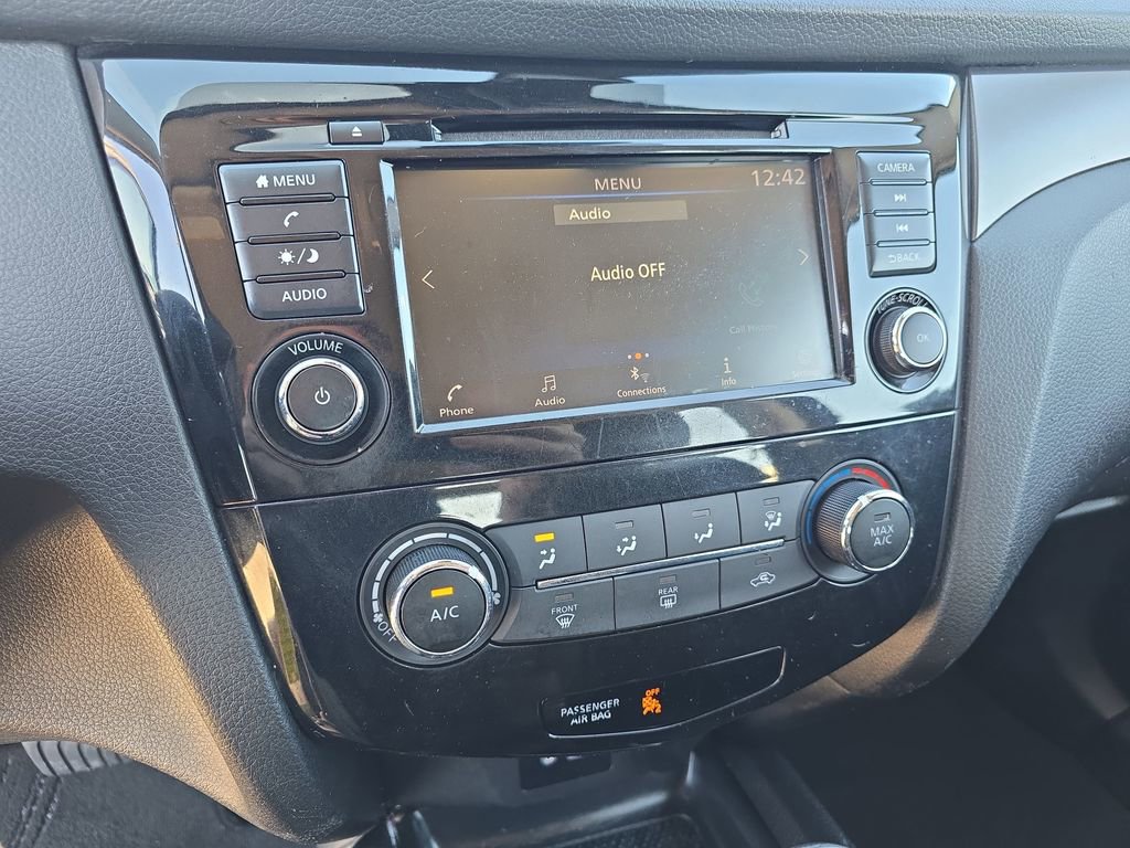 Used 2022 Nissan Rogue Sport S image 20